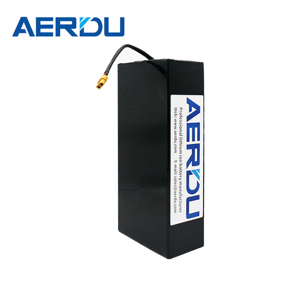 21700 48V batteri 30000mAh 13S6P innebygd 30A BMS elsykkelmotor (XT60 plastbrakett)